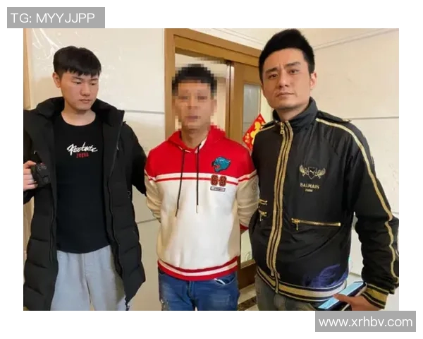 米兰警方成功破获一起贩卖仿冒名牌服装案件